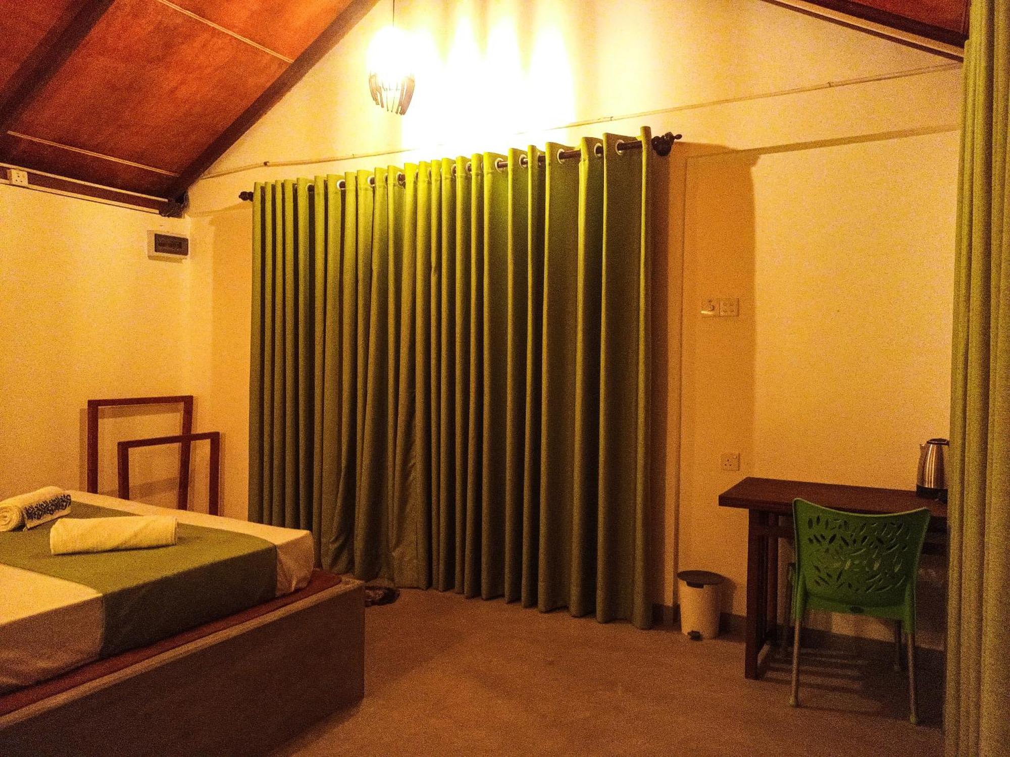 Sunshine Forest Lodge - Sinharaja เดนิยายา ภายนอก รูปภาพ